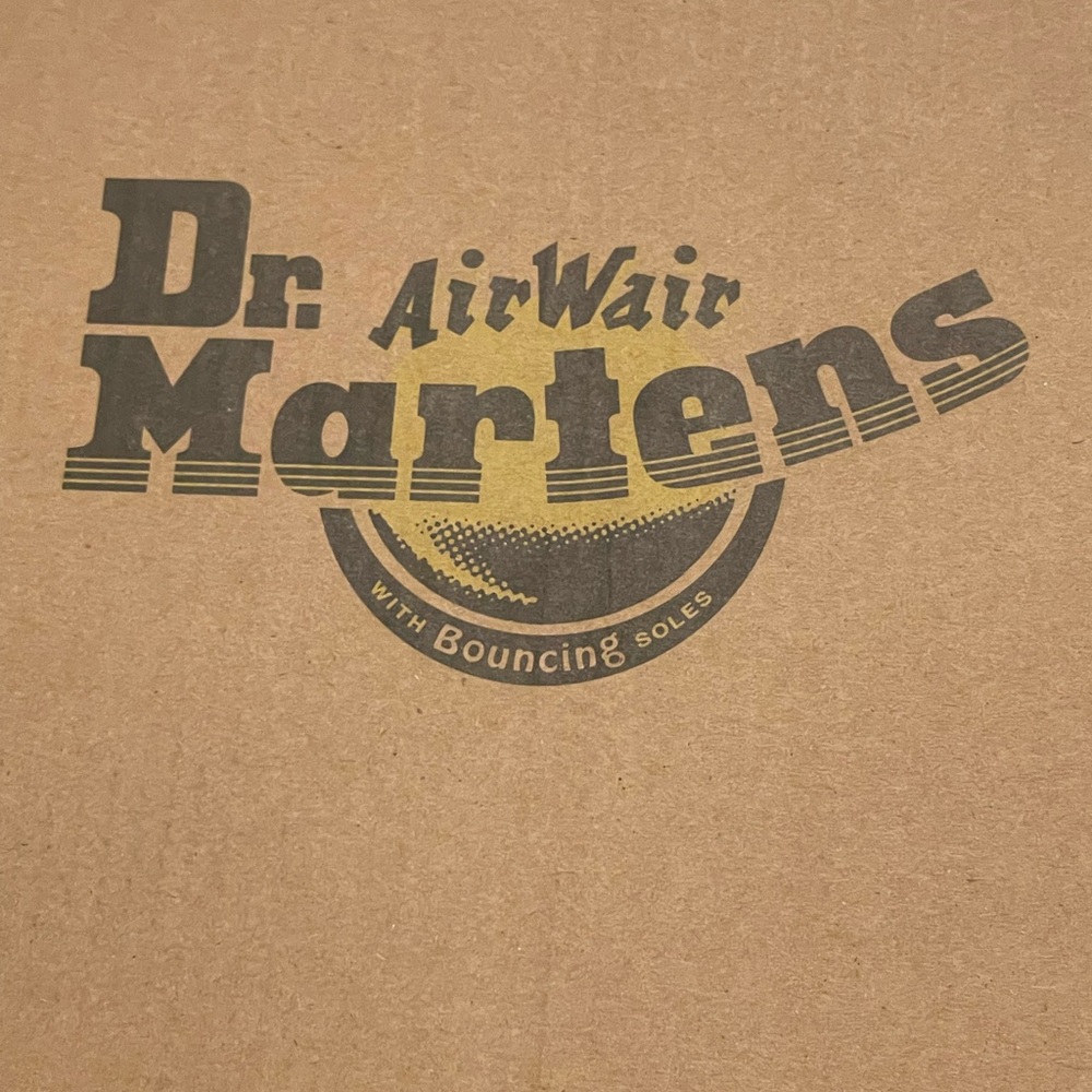 DR MARTENS Boots